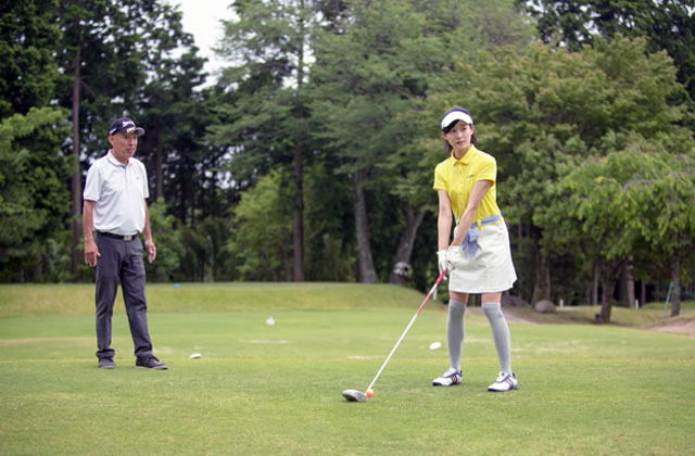 ゴルフの上達を短期間で目指すなら楽しみながら上達法を習得できる「桜宮ゴルフクラブ」へ